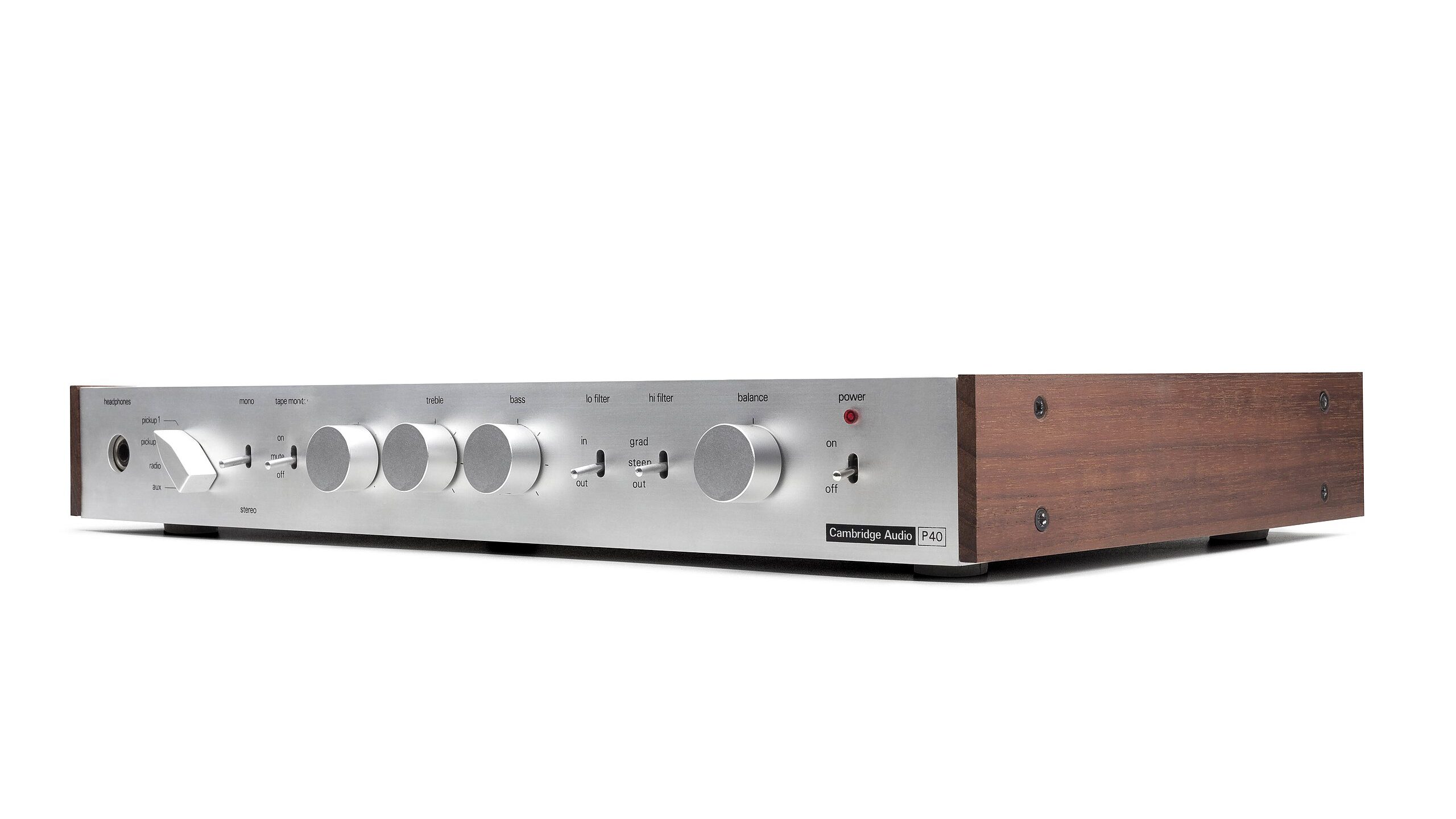 Cambridge Audio's first product P40 stereo amplifier