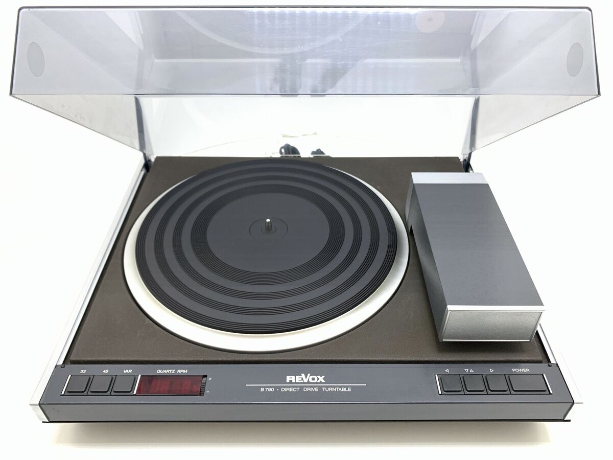 ReVox B790 Turntable, shown here with the tonearm in the resting position