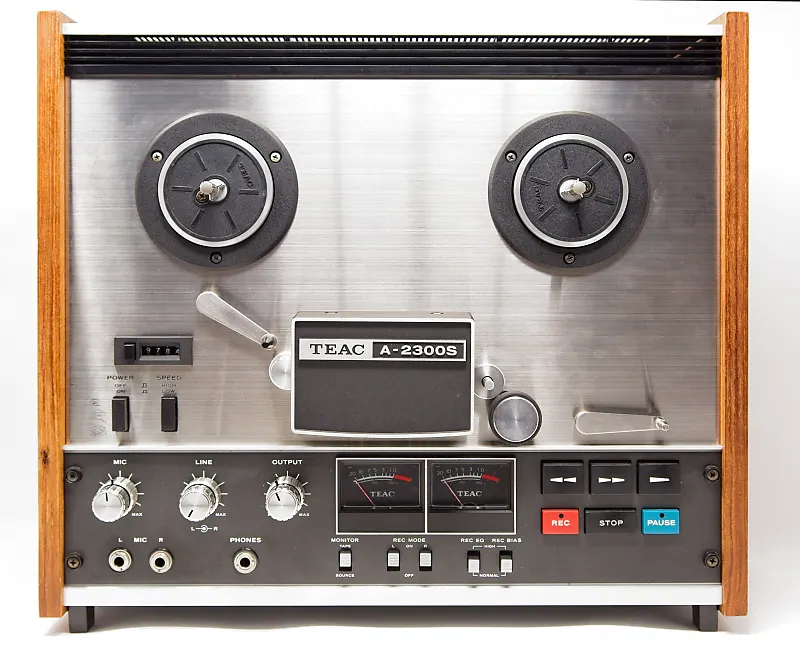 TEAC A-2300S incorporated all electronic controls, including the Record, Stop, and Pause controls