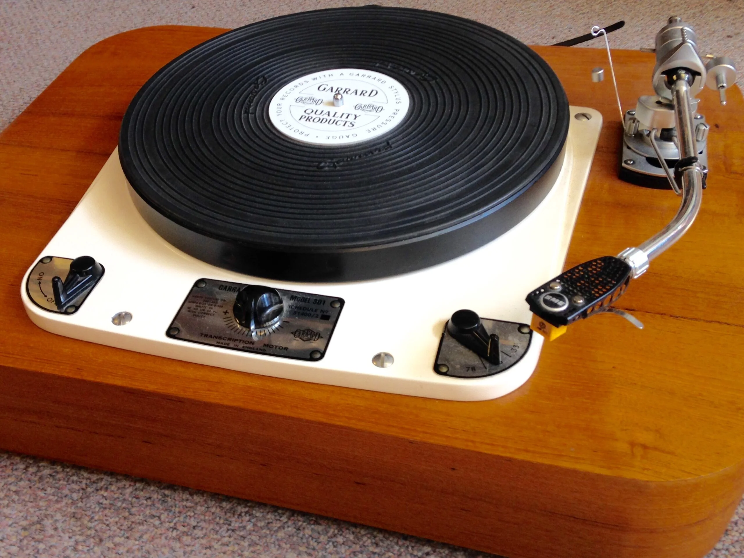 Garrard 301 Turntable equipped with an SME tonearm