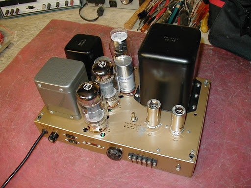 The Heathkit W-5M was based on the Williamson design