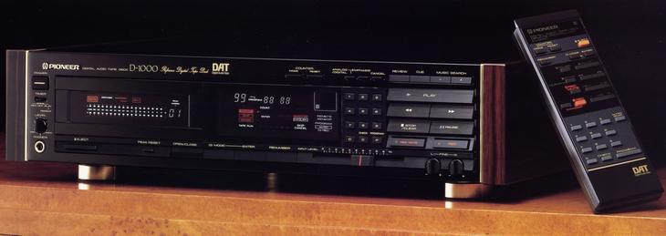 Pioneer D-1000 Digital Audio Tape (DAT) Recorder
