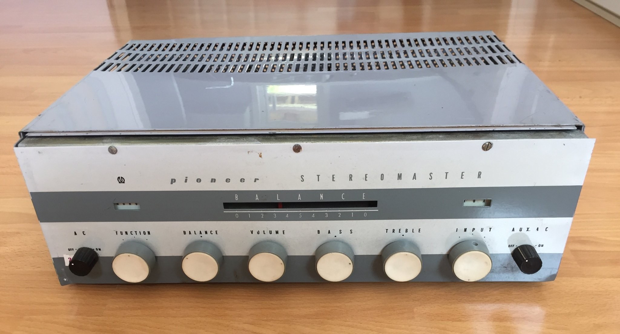Pioneer SM-R150 Stereo Amplifier
