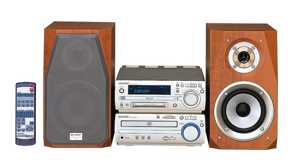A sharp looking Sharp MDX-10 MiniDisc bookshelf system