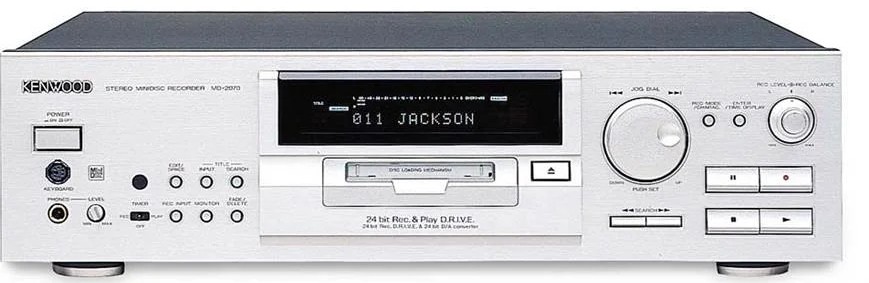 Kenwood MD-2070 MiniDisc deck