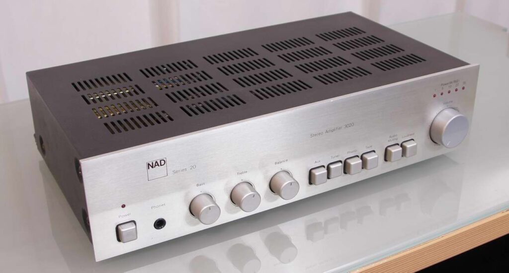 A rare silver faced NAD 3020